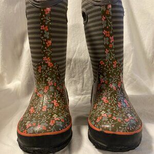Bogs Classic Flower Boots Girls Size 12 Winter Boots
